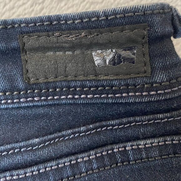 Levis Womens Jeans Size 16W Skinny Ankle Stretch Casual Blue Denim Dark Wash - Picture 13 of 15